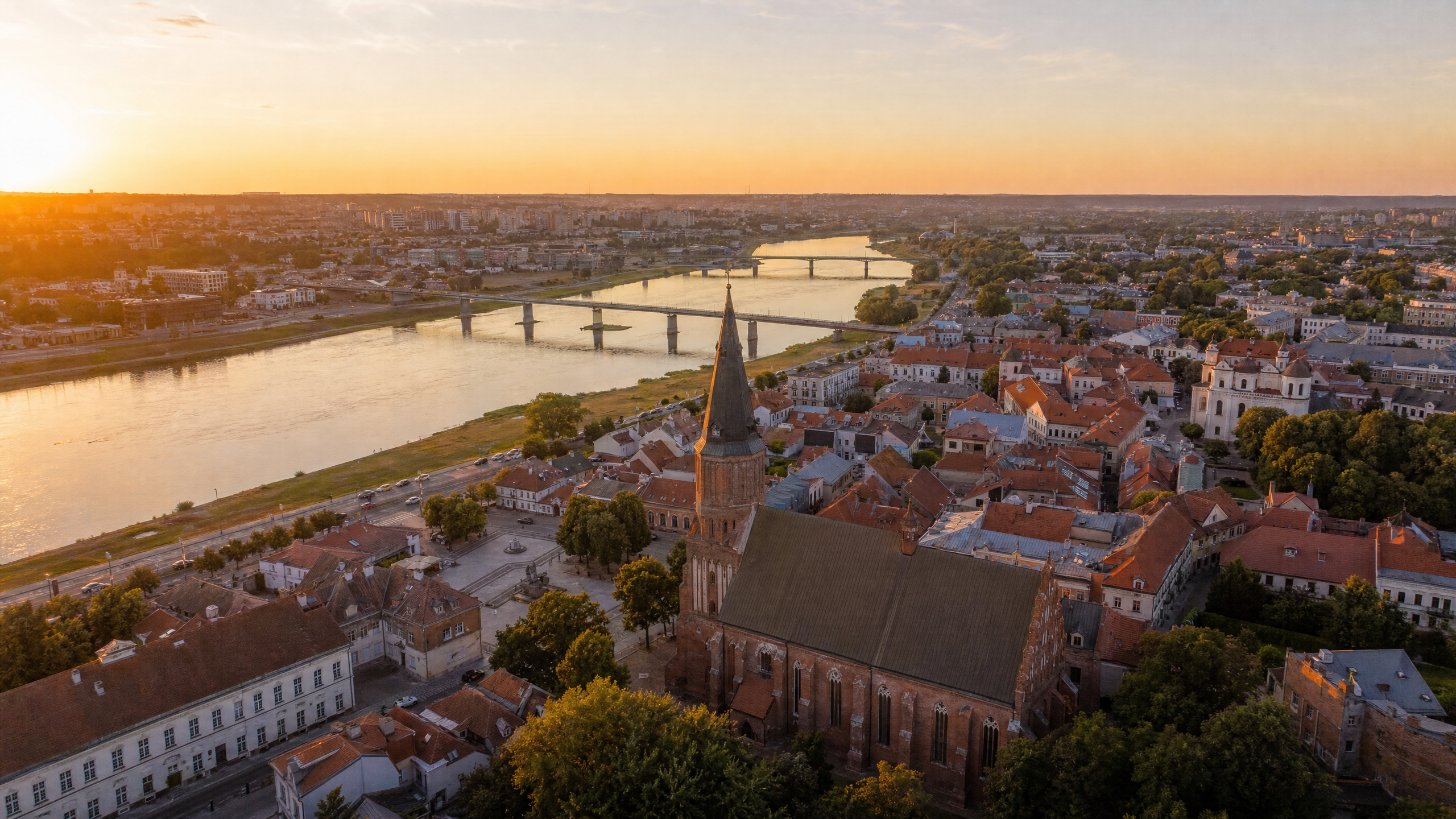 Kaunas planning image for local highlights, cultural context and Lithuania route planning