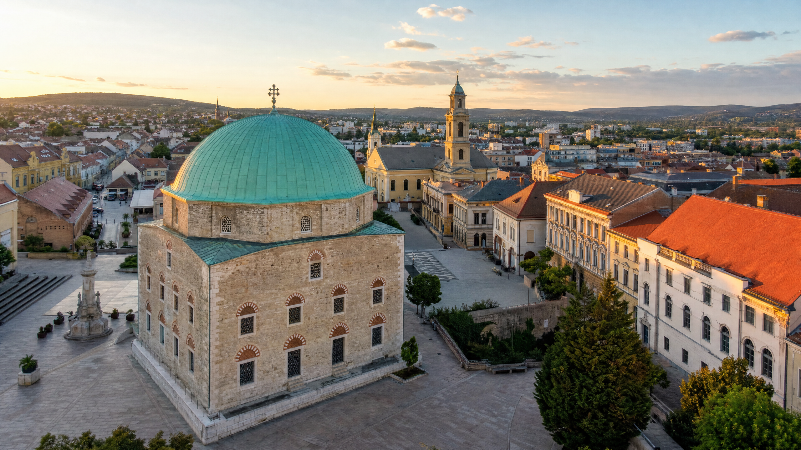 P?cs planning image for local highlights, cultural context and Hungary route planning
