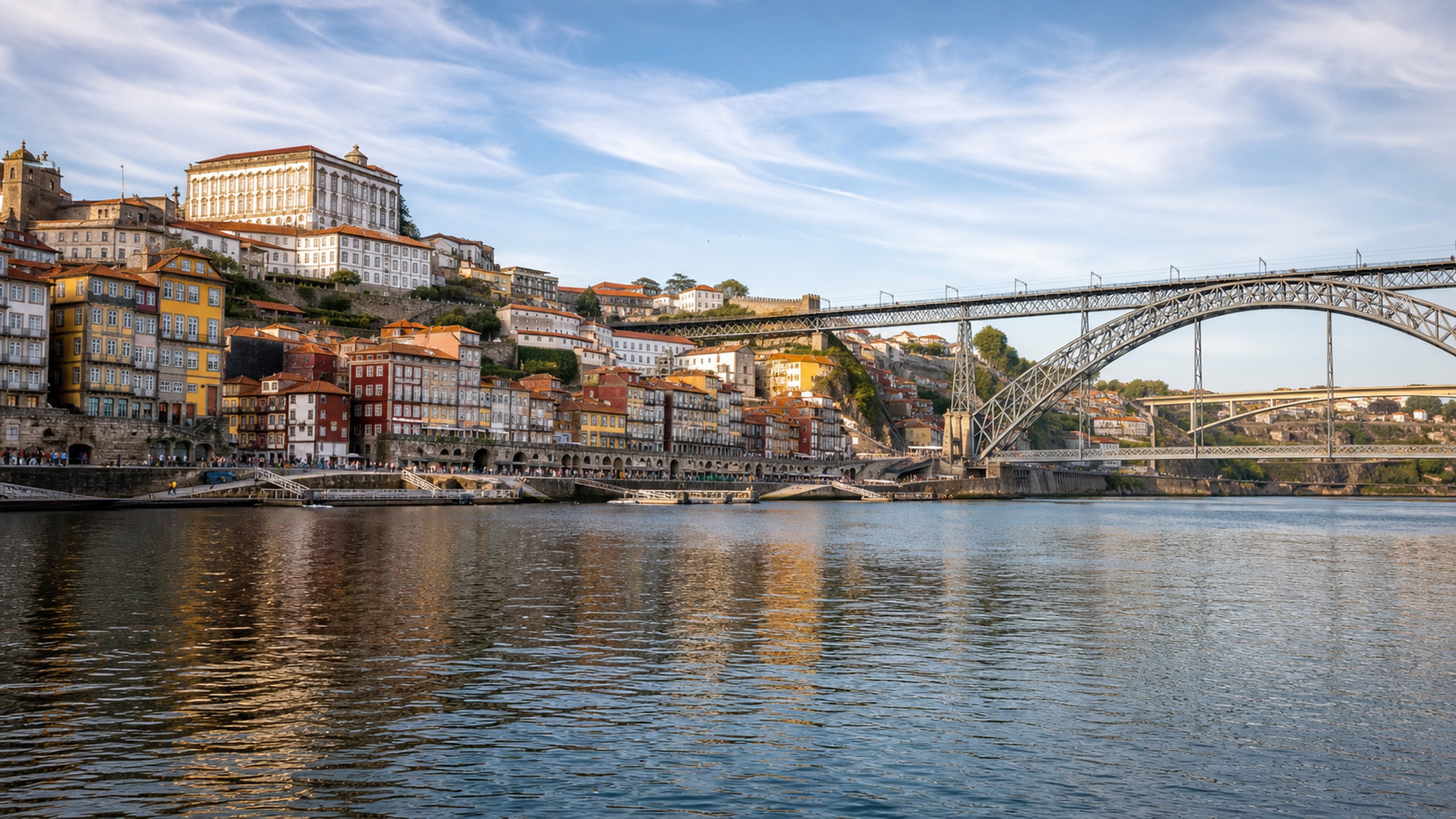 Porto planning image for local highlights, cultural context and Portugal route planning