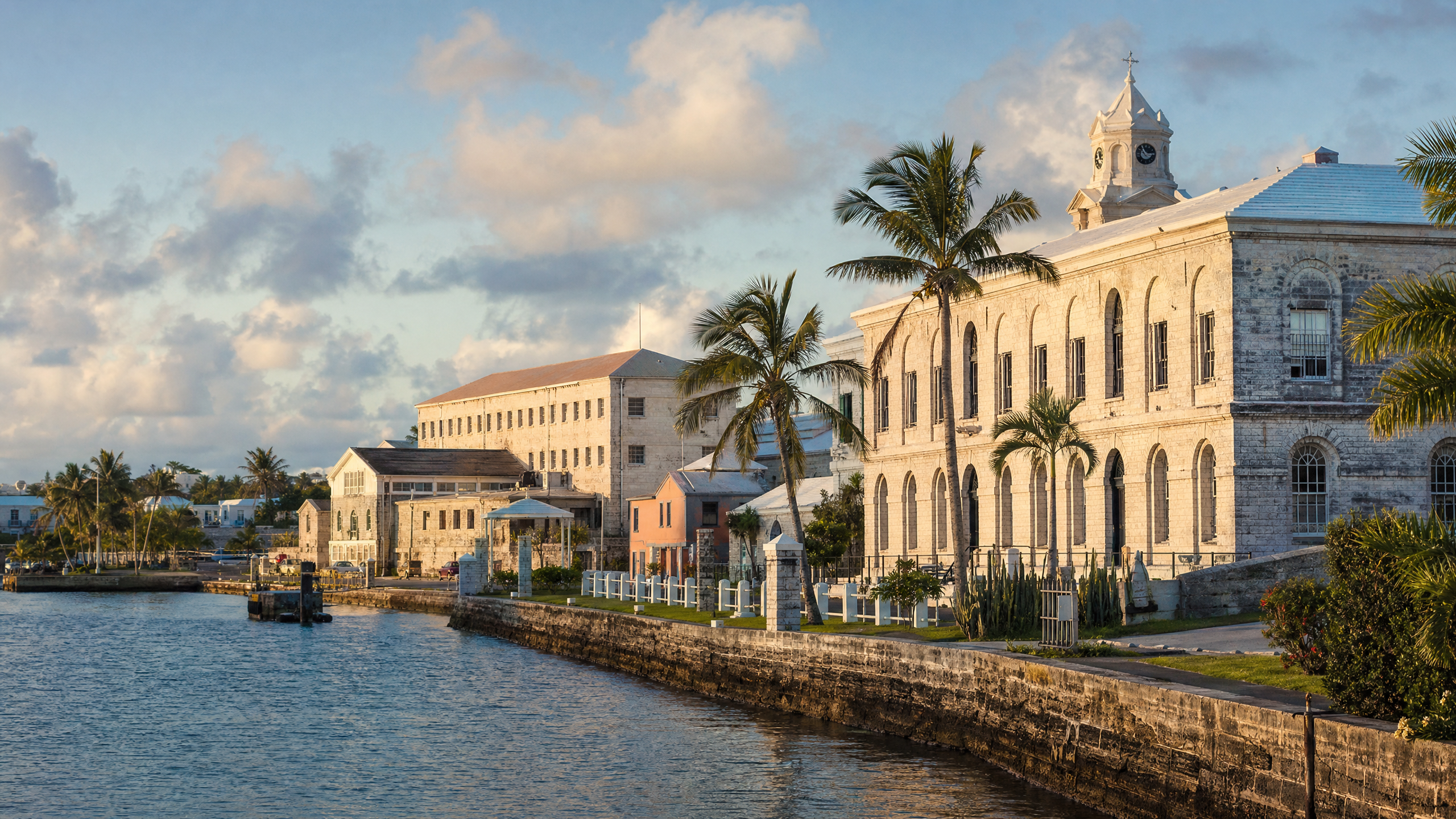 Royal Naval Dockyard planning image for local highlights, cultural context and Bermuda route planning