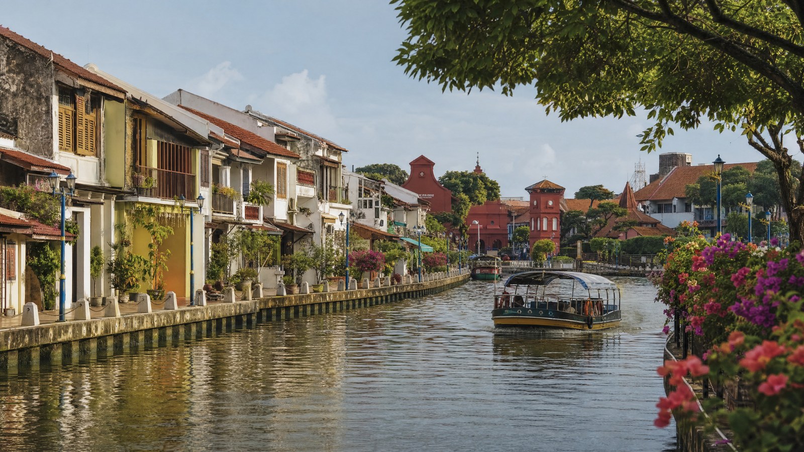 Malacca planning image for local highlights, cultural context and Malaysia route planning