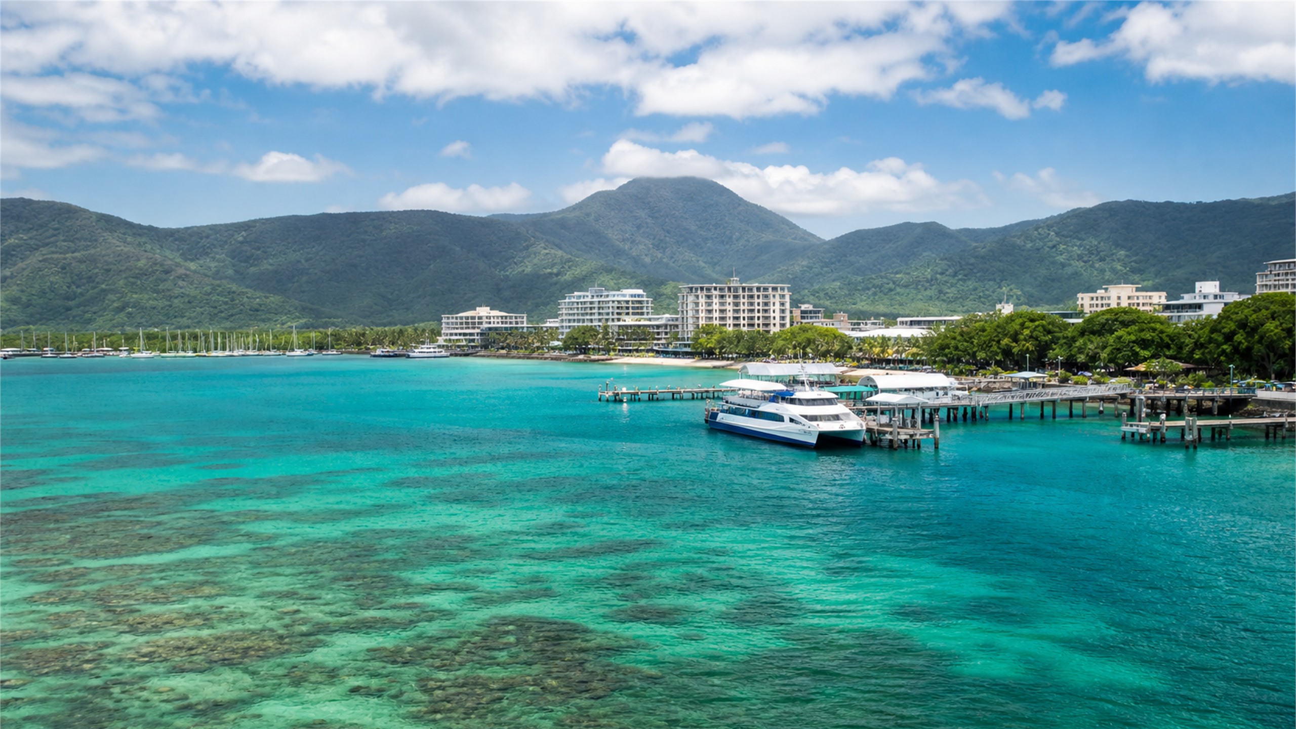 Cairns and Great Barrier Reef planning image for local highlights, cultural context and Australia route planning