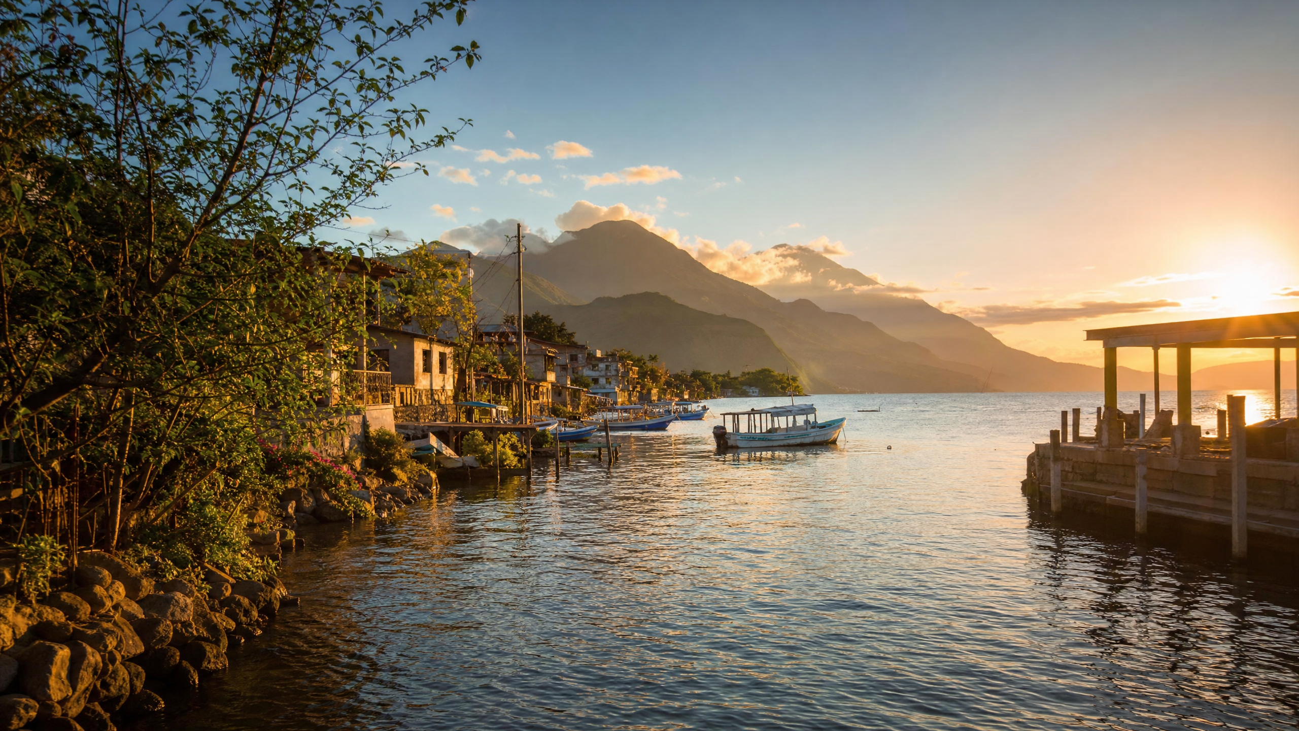 Lake Atitl?n planning image for local highlights, cultural context and Guatemala route planning