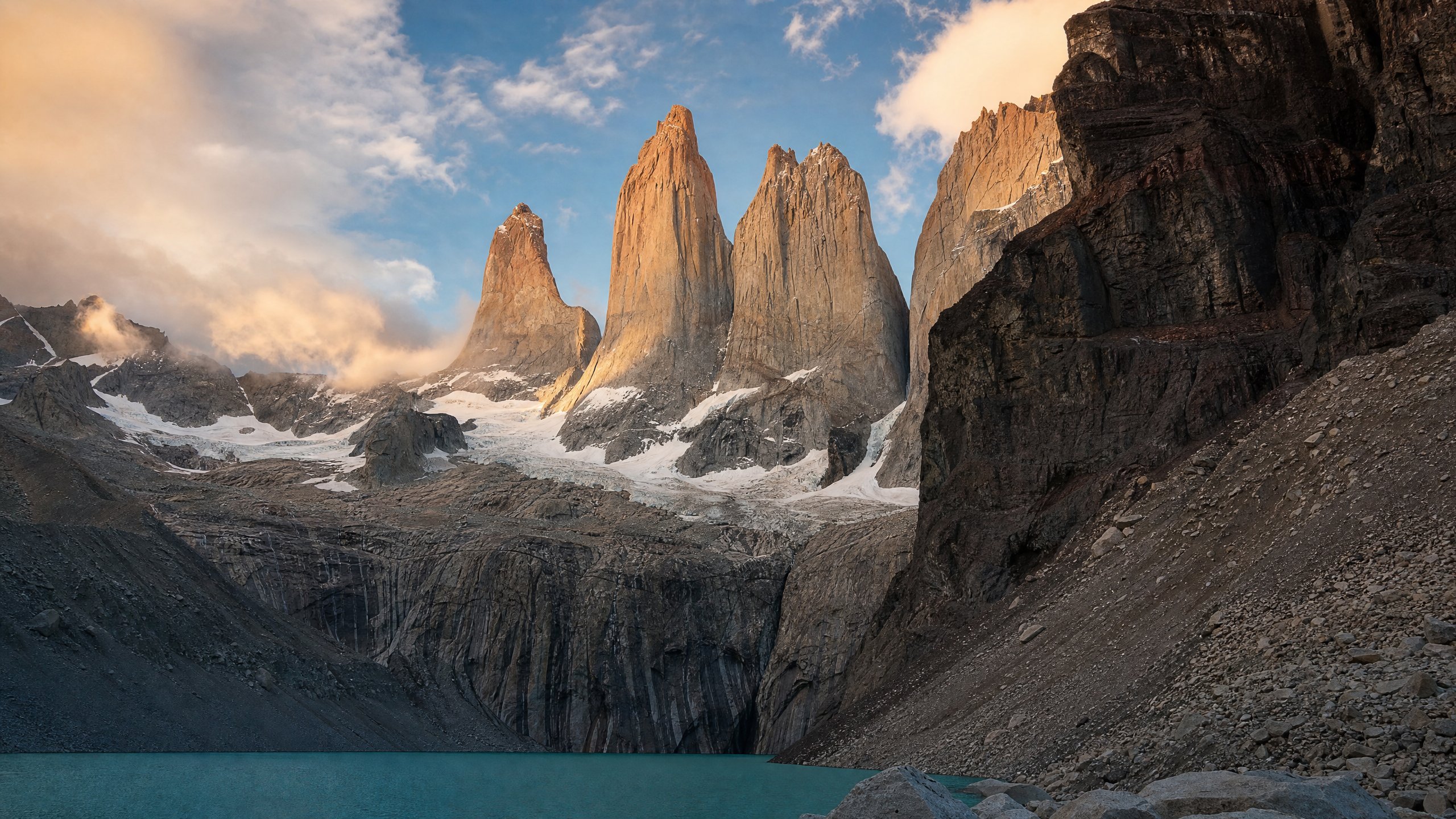 Chile country travel image for WorldFun planning