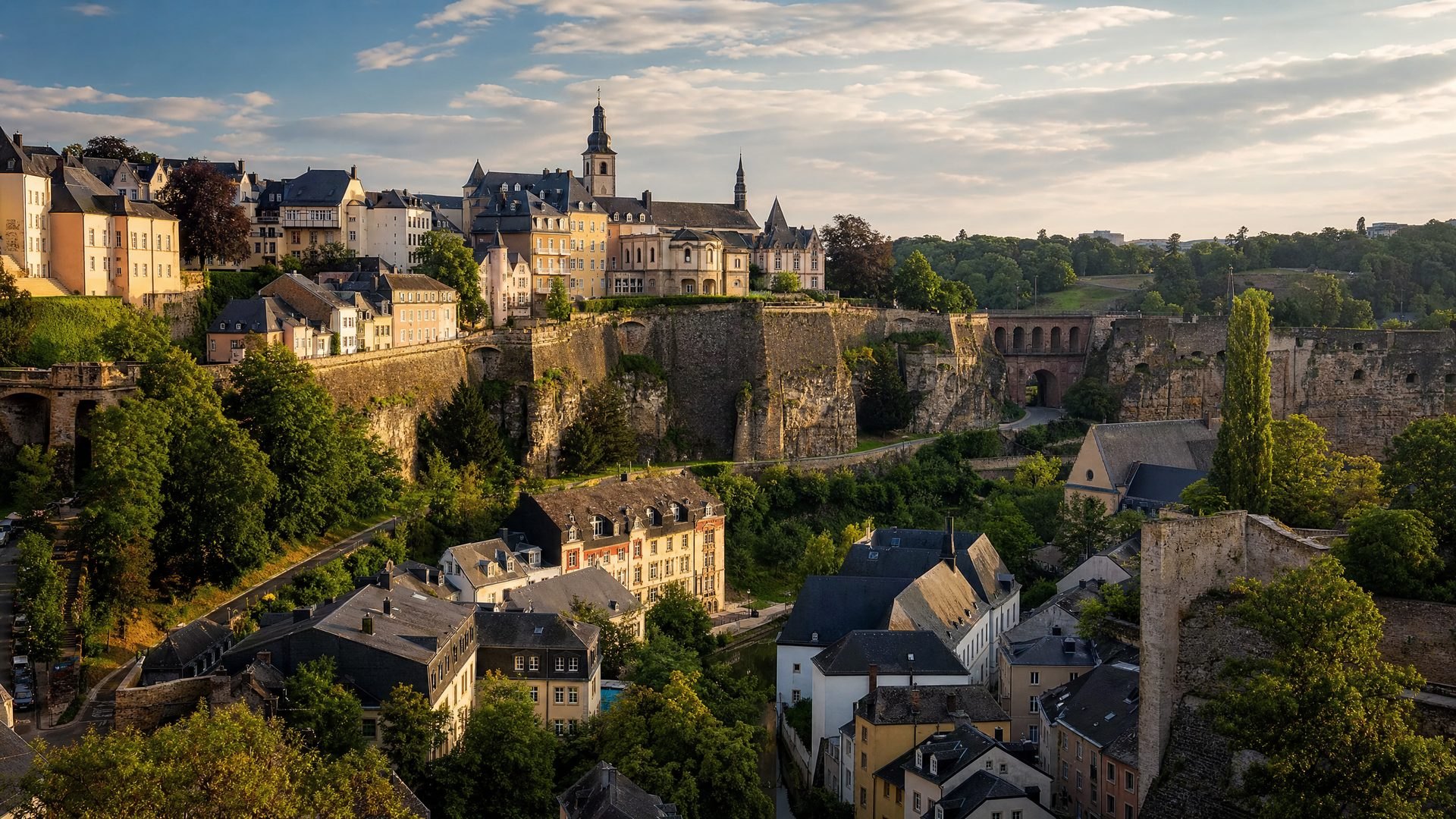 Luxembourg country travel image for WorldFun planning